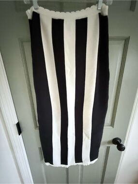 Anthropologie black and white midi skirt